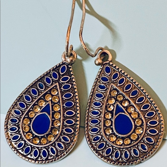 Cobalt Blue and Silver Boho Earrings. - Picture 5 of 6
